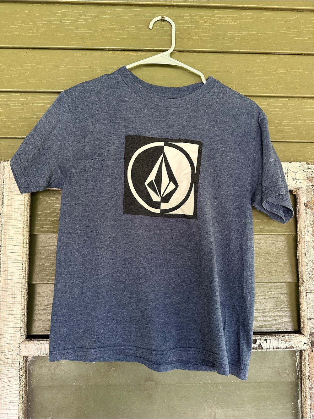 Volcom‎ Heather Navy Graphic Tee with Black and White Logo